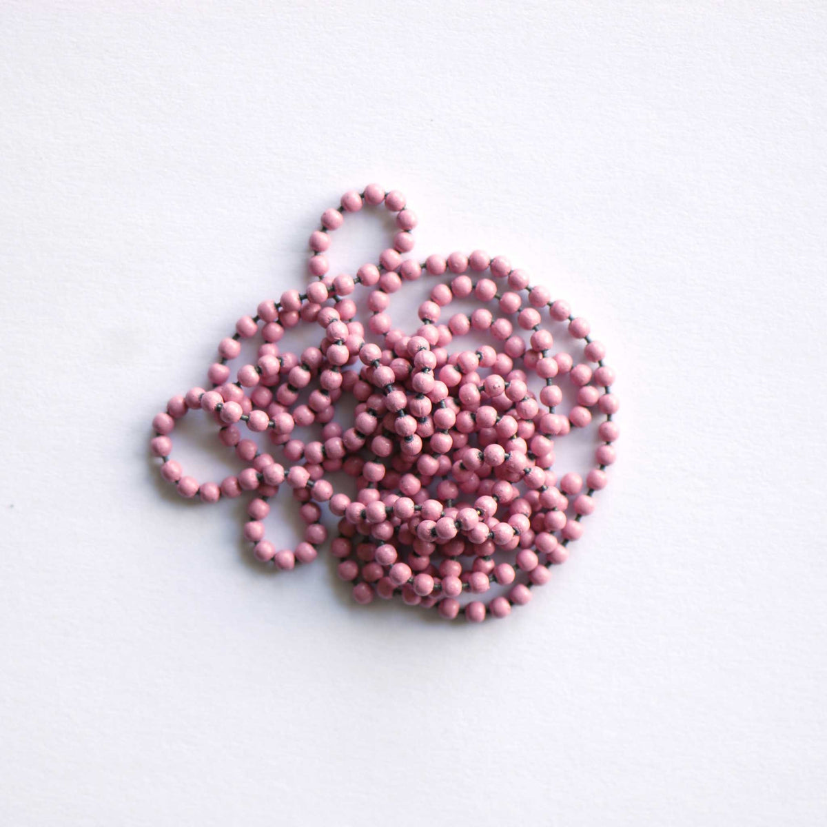 UNO - Interactive Magnetic Jewelry - Single-Color Necklace | Luis Pons | UNO Magnetic