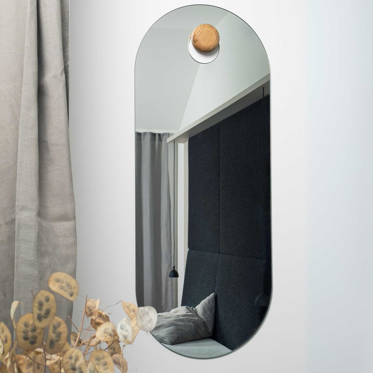 REFLECT! - Wandspiegel mit Tafelrückseite - Pure | finbeaux