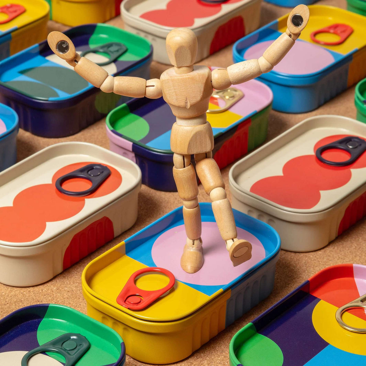 Gliederpuppe "Magnet Man" – Holz · in Dose | Block Design