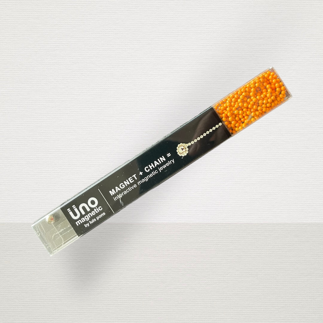 UNO - Interactive Magnetic Jewelry - Single-Color Necklace | Luis Pons | UNO Magnetic