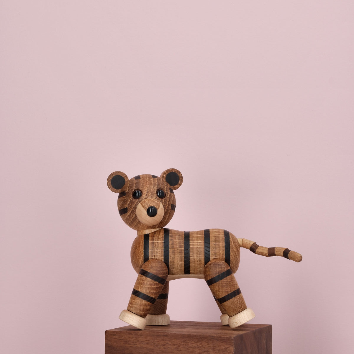 Holztiger Shiva – 12 cm · Tierskulptur | Spring Copenhagen · Tischdeko