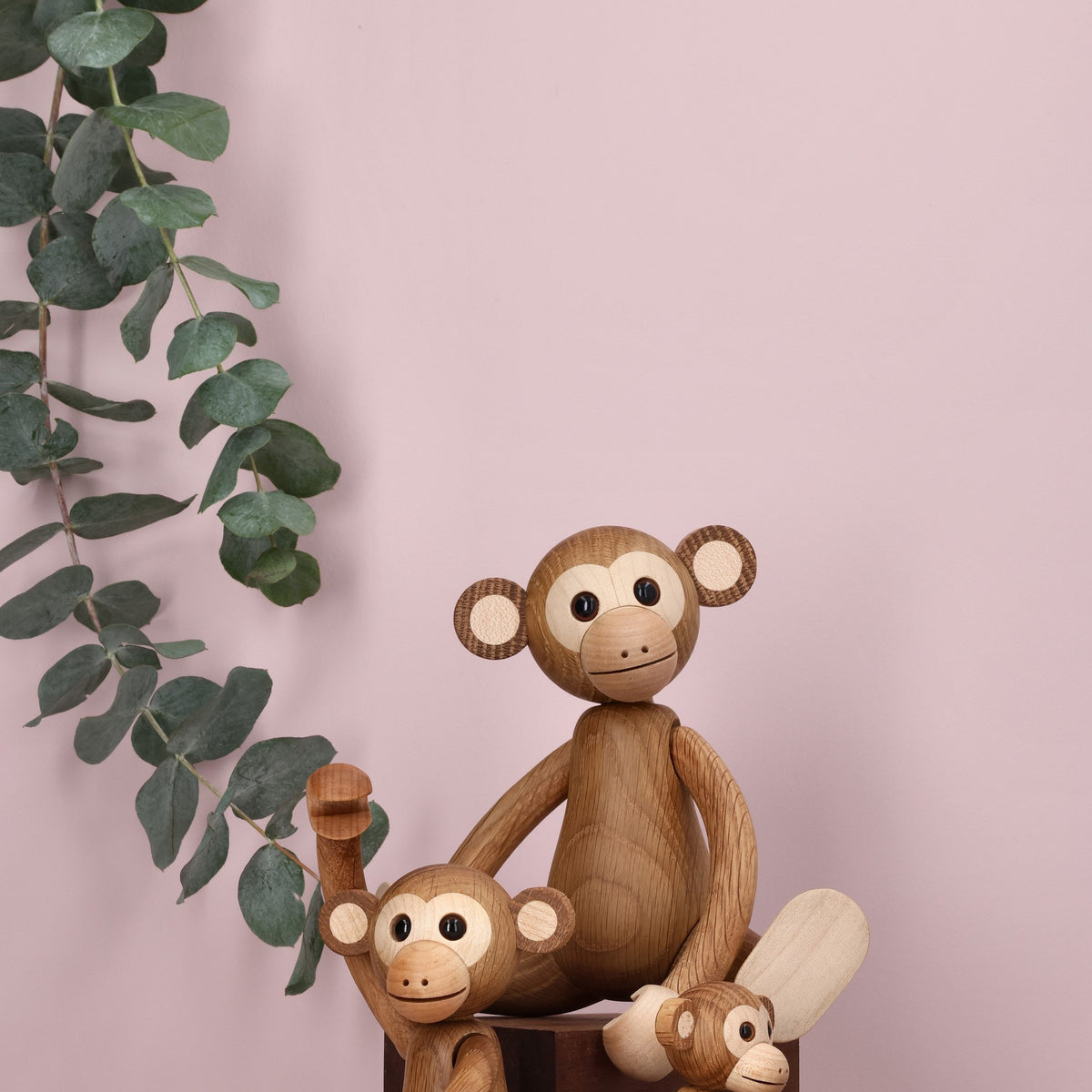 Holzaffe Funky – 21 cm · Tierfigur | Spring Copenhagen · Tischdeko