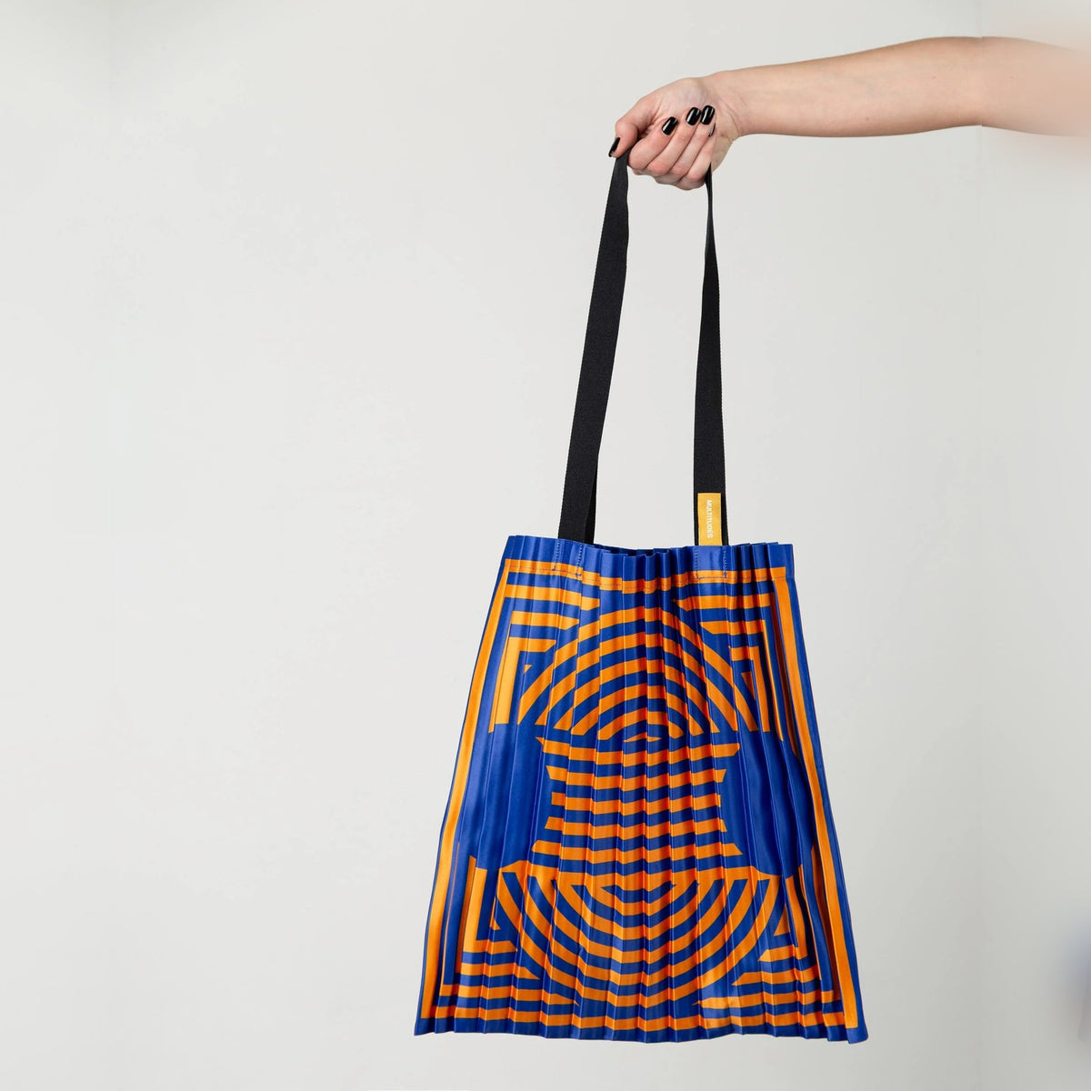 Tote Bag Marzamemi – Plissee-Satin · 40 × 48 cm | Multitudes