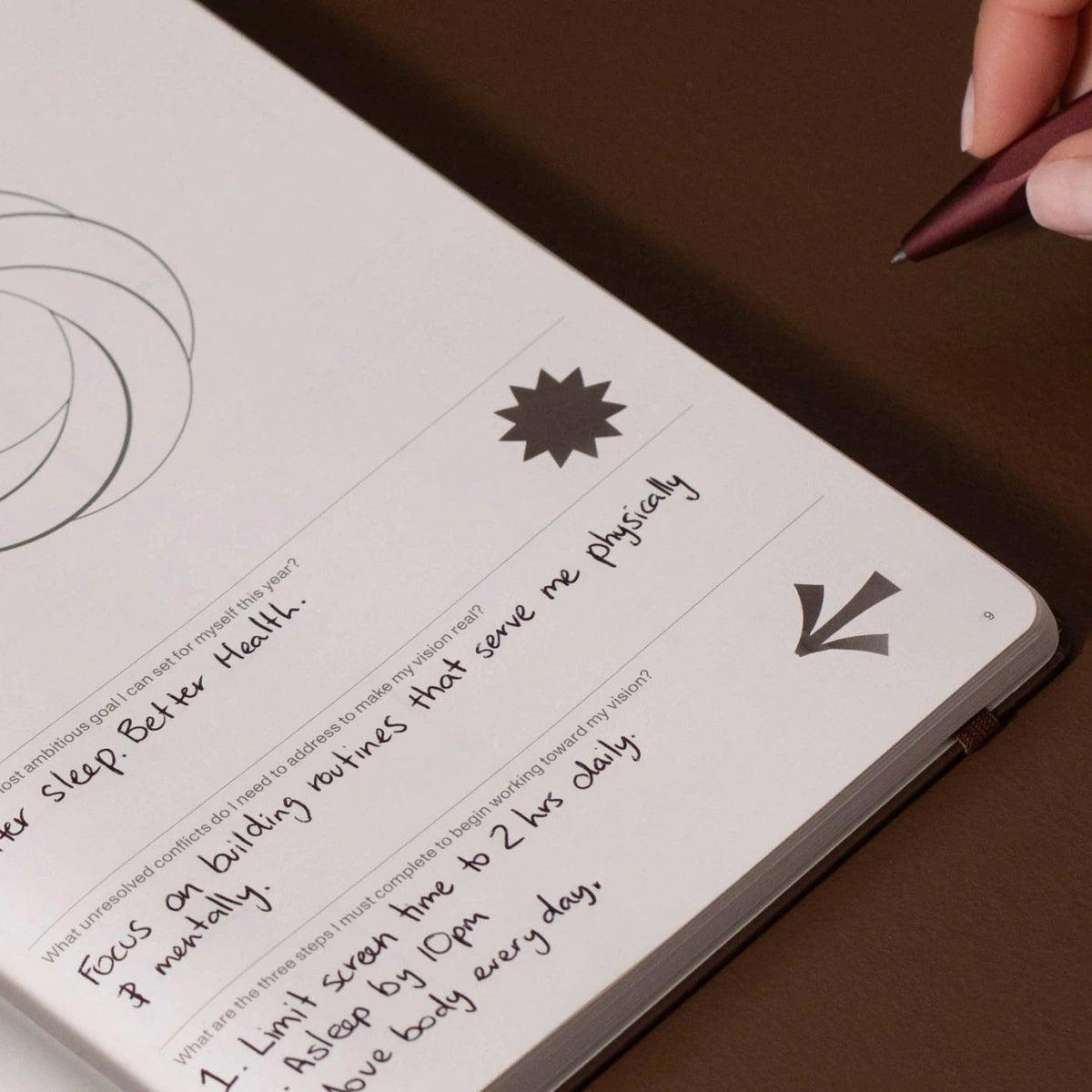 Weekly Planner 2027 – Stone Paper · A5 Hardcover · Burgundy | Karst
