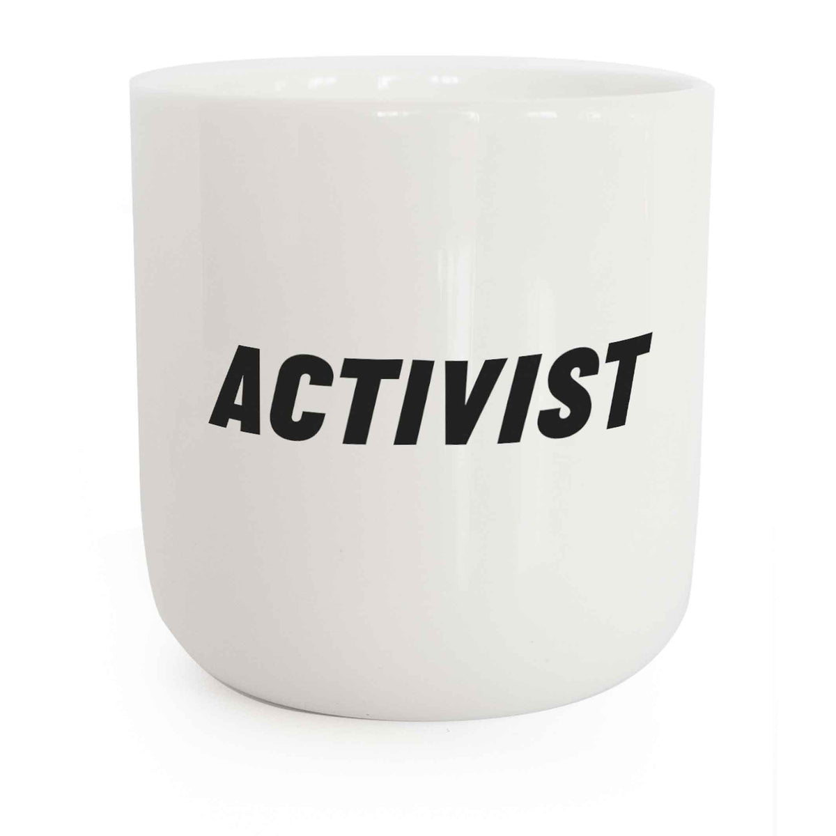 ACTIVISTE | tasse à café et à thé blanche avec typographie noire | Série Attitude | PLTY