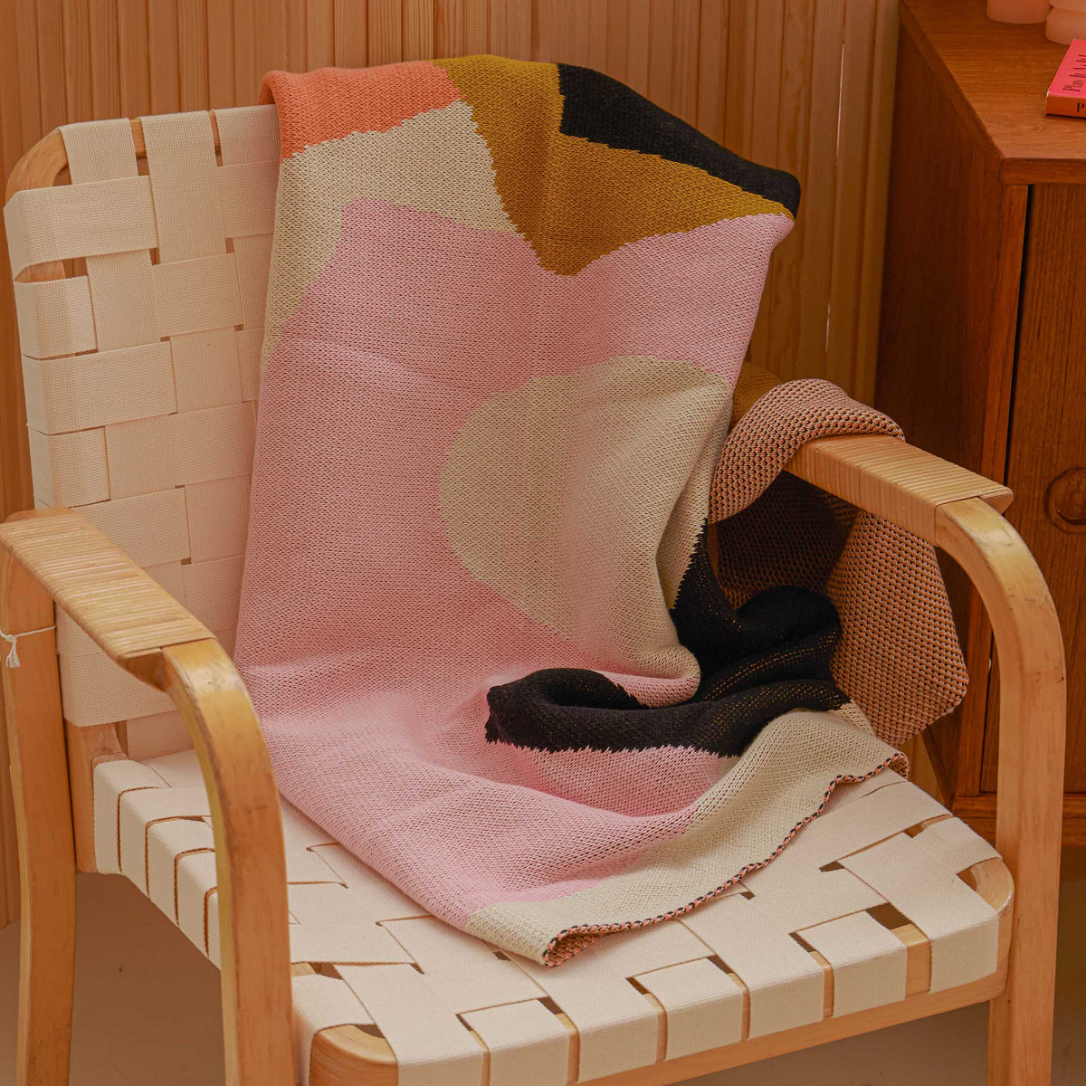 ASSEMBLY THROW | Baumwoll TAGESDECKE | 152x127 cm | Alex Proba | Areaware