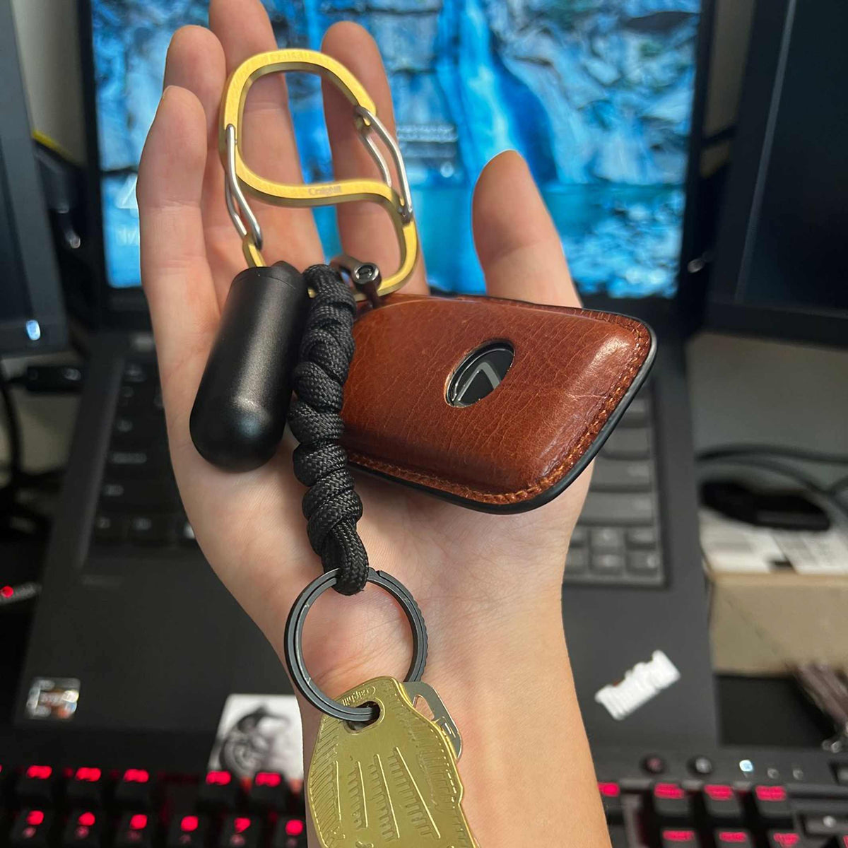COACHWHIP | MOUSQUETON en laiton | Craighill