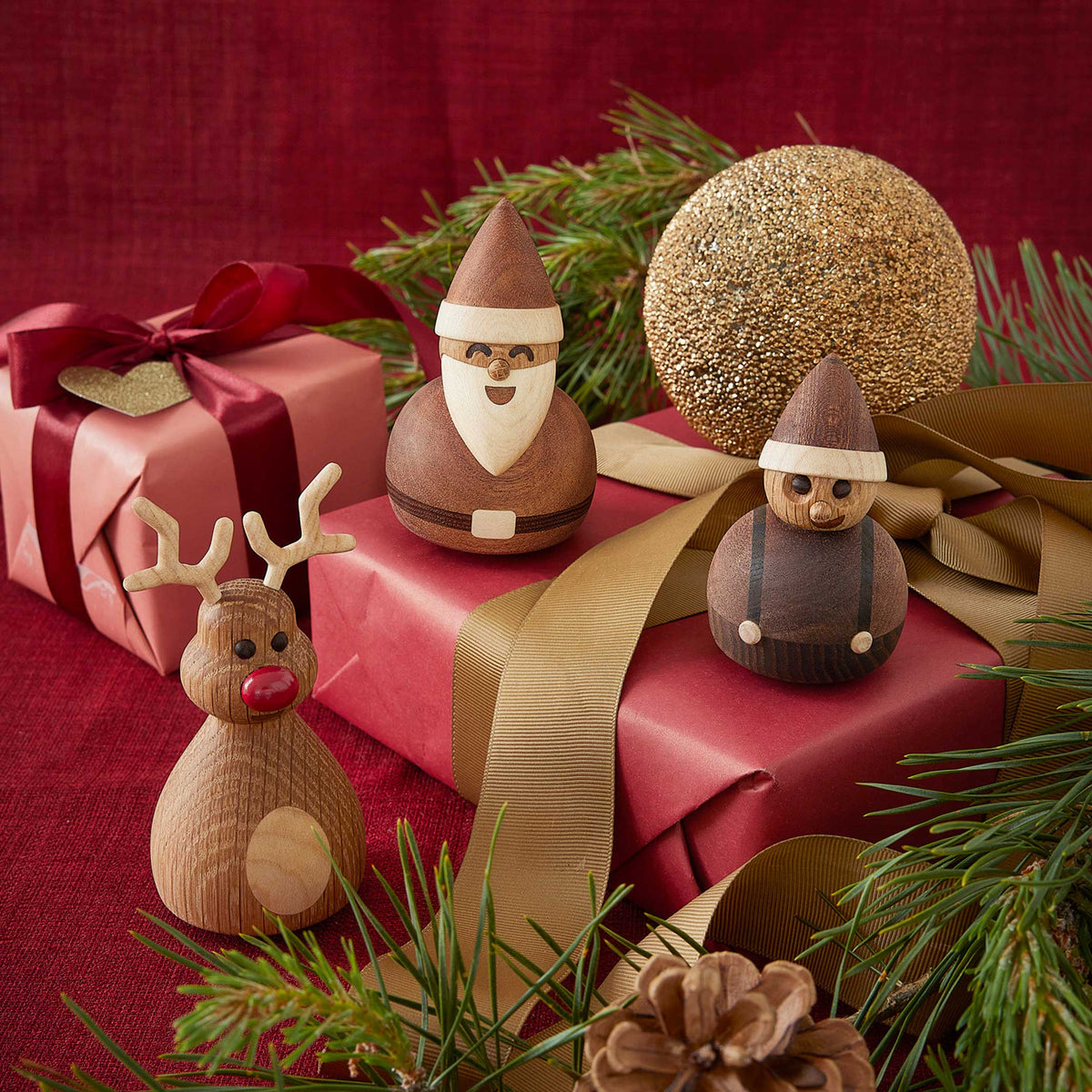 Holz-Weihnachtsmann Santa – Eiche · 11 cm | Spring Copenhagen