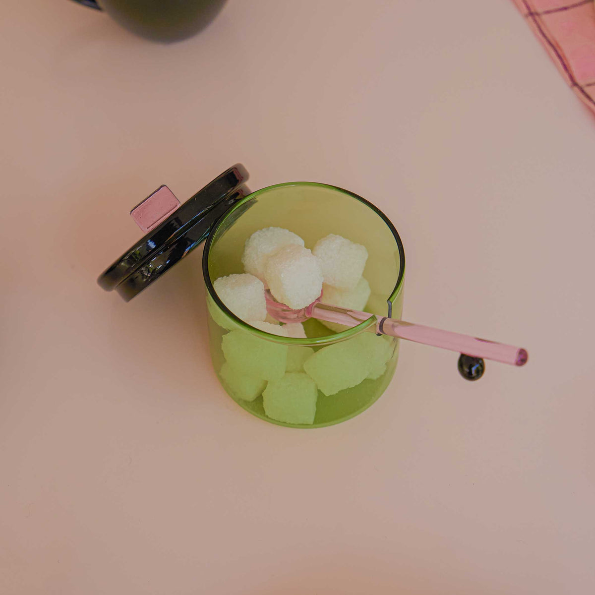 TOUT BEAU BOL | BOL À ÉPICES en verre avec cuillère | Sophie Lou Jacobsen | Sont conscients
