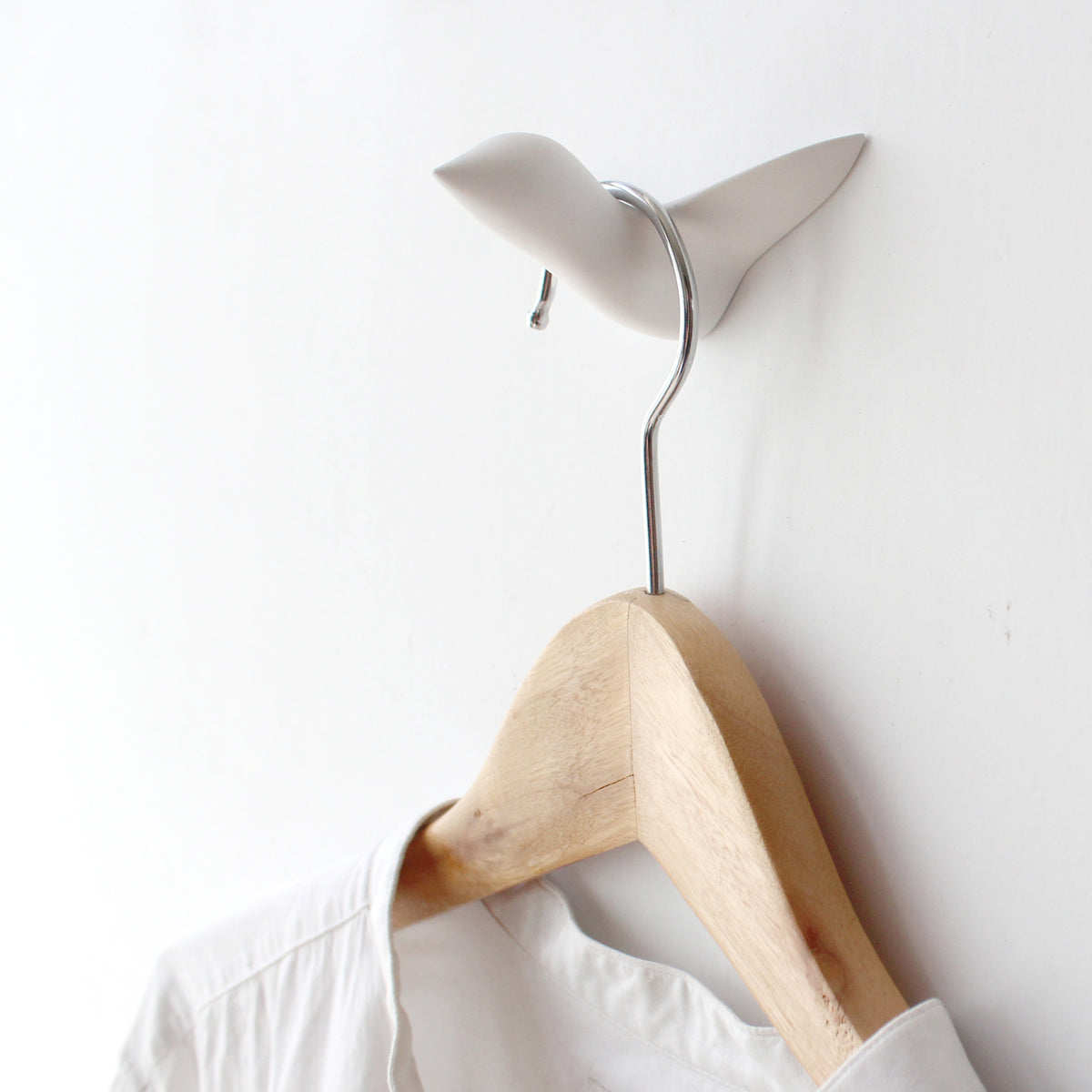 MINI BIRD SWARM - coat hooks - set of 3 birds - small | Formpoet