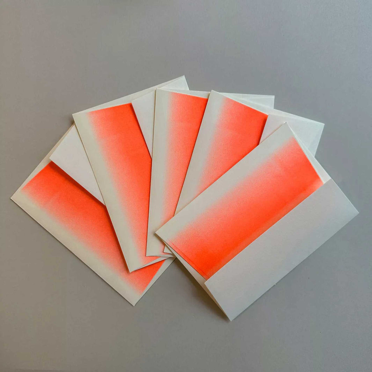 GLOW | KLAPP-GRUSSKARTEN-SET | Risographiedruck | DIN A6 | Herr & Frau Rio