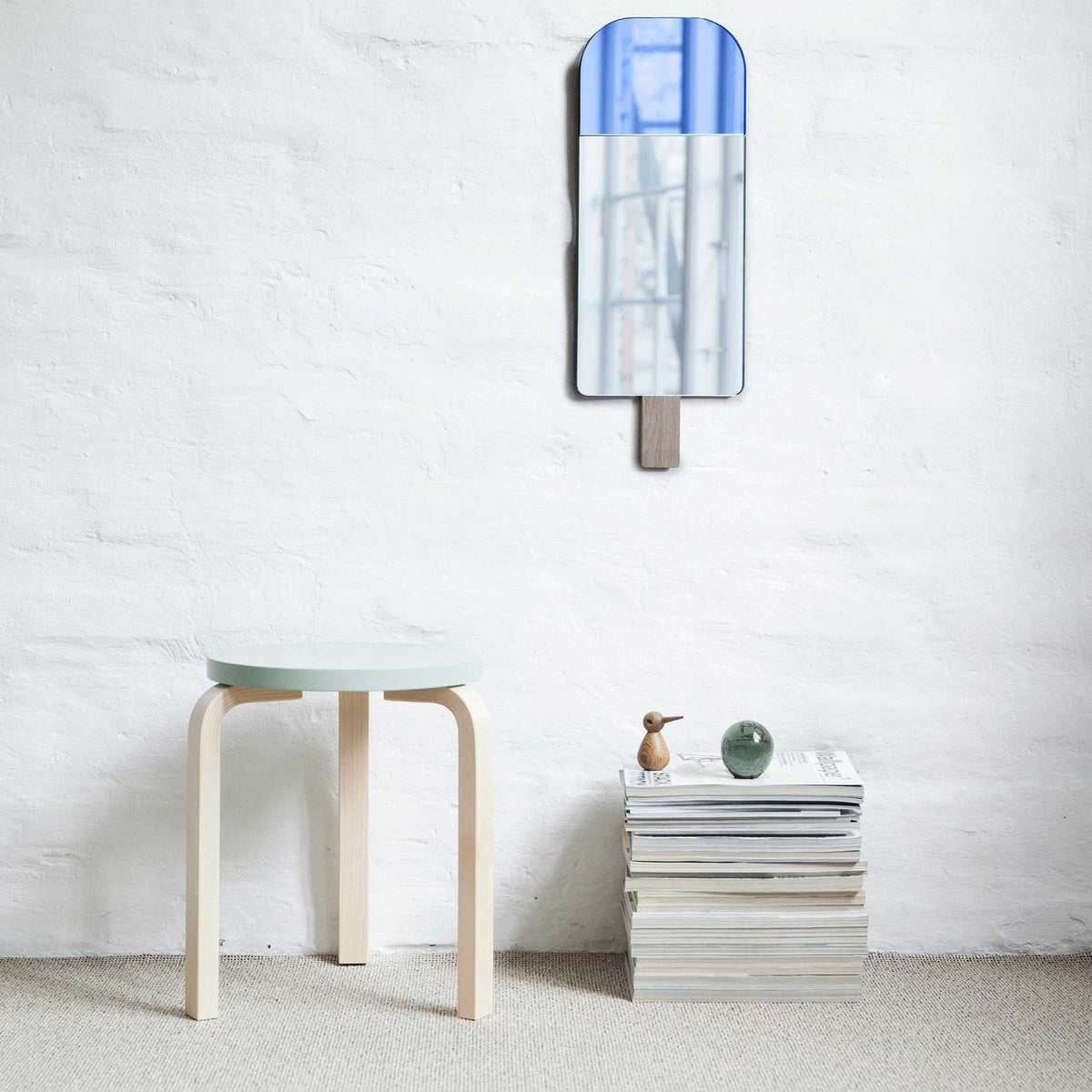 ICE CREAM MIRROR - Blauer Wandspiegel - Nicole & Tor Vitner Servé | EO Elements Optimal