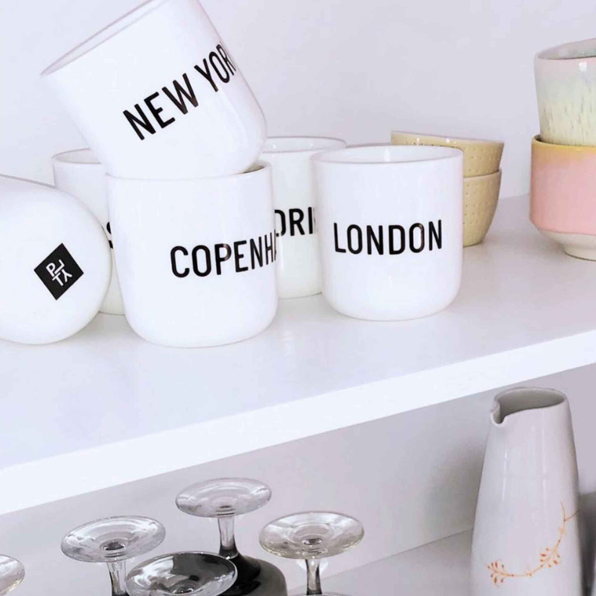 NEW YORK | weisser Kaffee- & Tee-BECHER mit schwarzer Typo | City Collection | PLTY