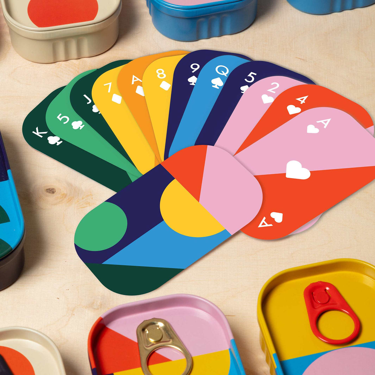 Spielkarten Play – Bunt · 52 Karten · Dose | Block Design
