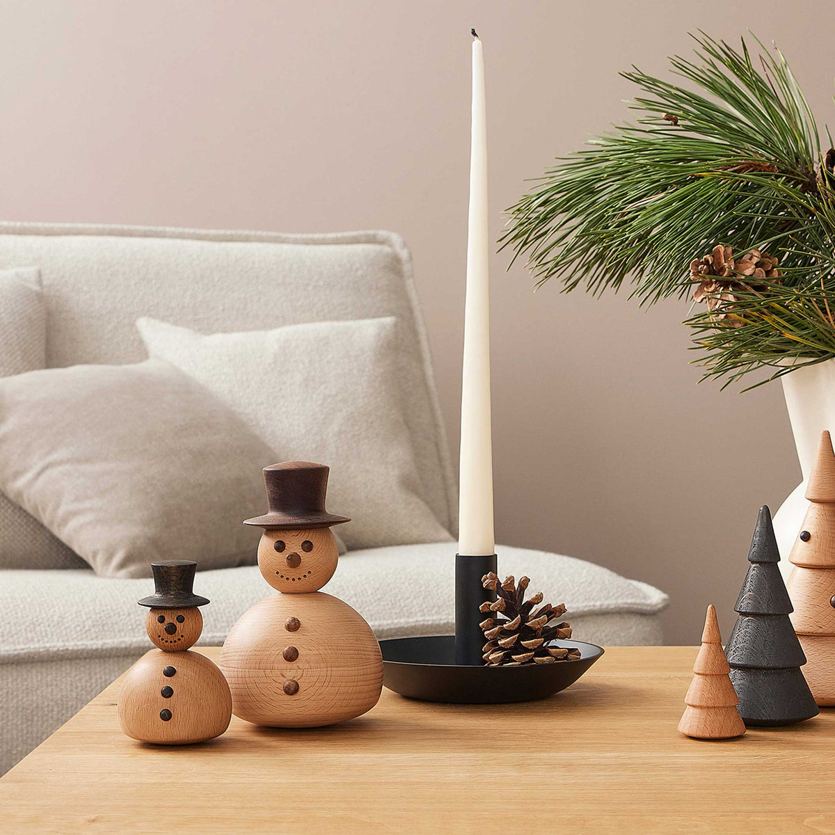 Holz-Schneemann "The Snowman" Klein – Eiche · 9 cm | Spring Copenhagen