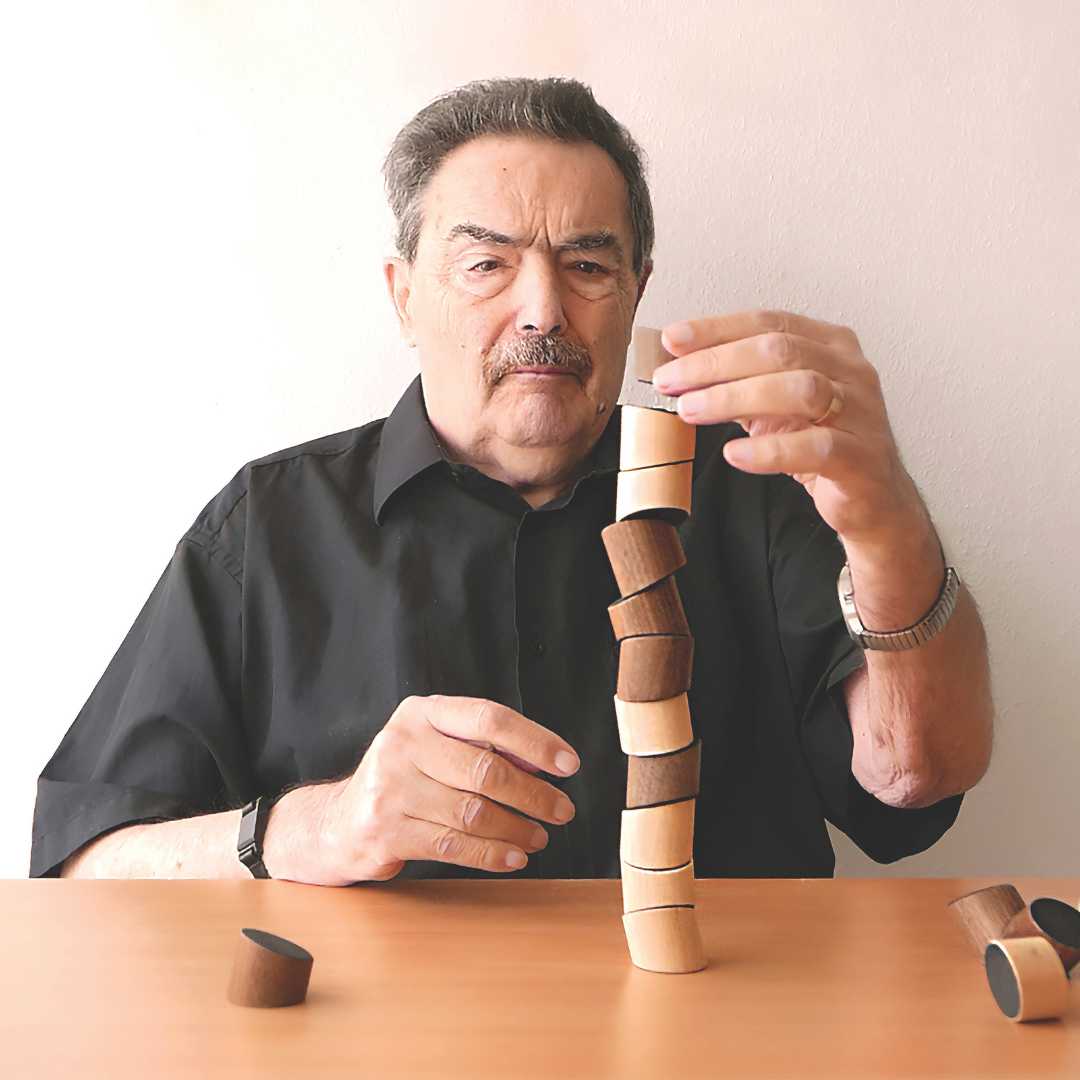 LOGGOS - Stapelspiel aus Holz | Frechling