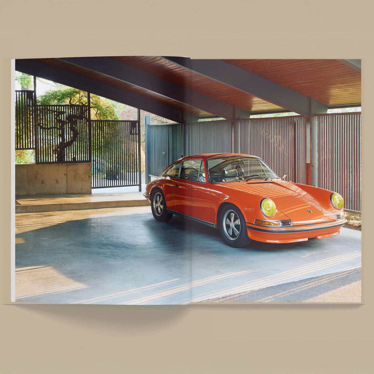 Bildband "Under the Sun" Vol. 1 Porsche – Hardcover | Mirage