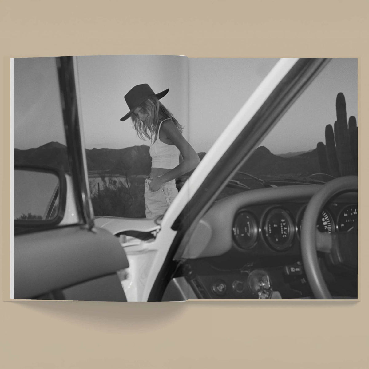 Bildband "Under the Sun" Vol. 1 Porsche – Hardcover | Mirage