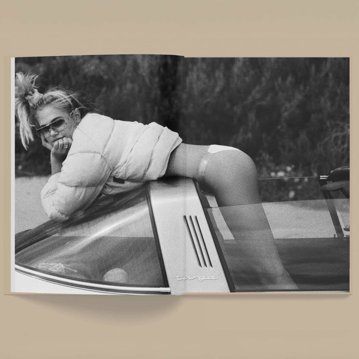 Bildband "Under the Sun" Vol. 1 Porsche – Hardcover | Mirage