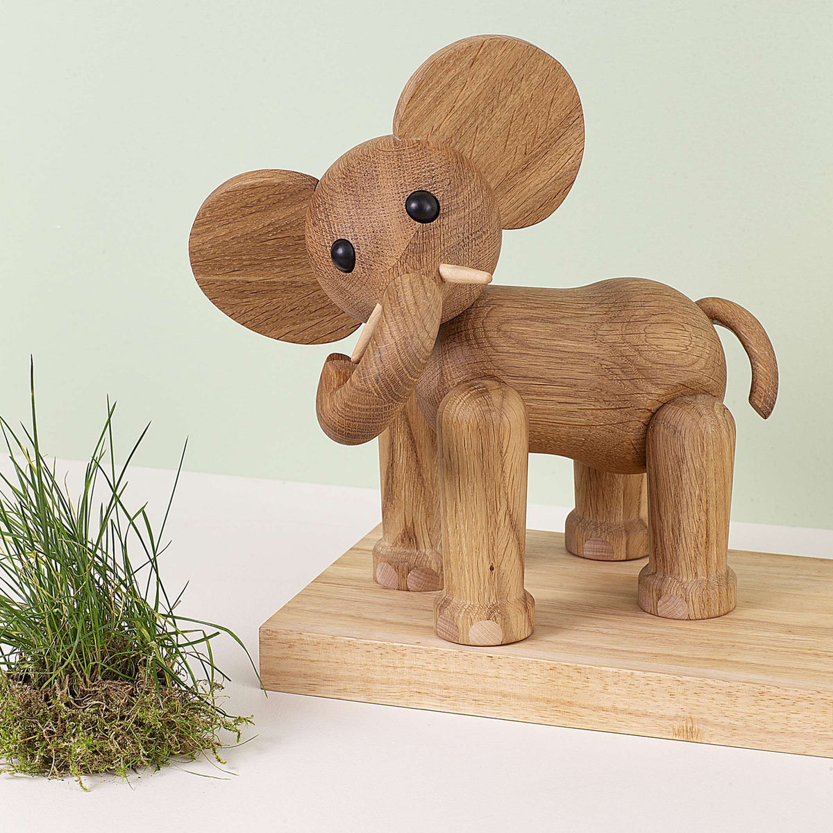 Holzelefant Maggie XL – Eiche · 24 cm | Spring Copenhagen