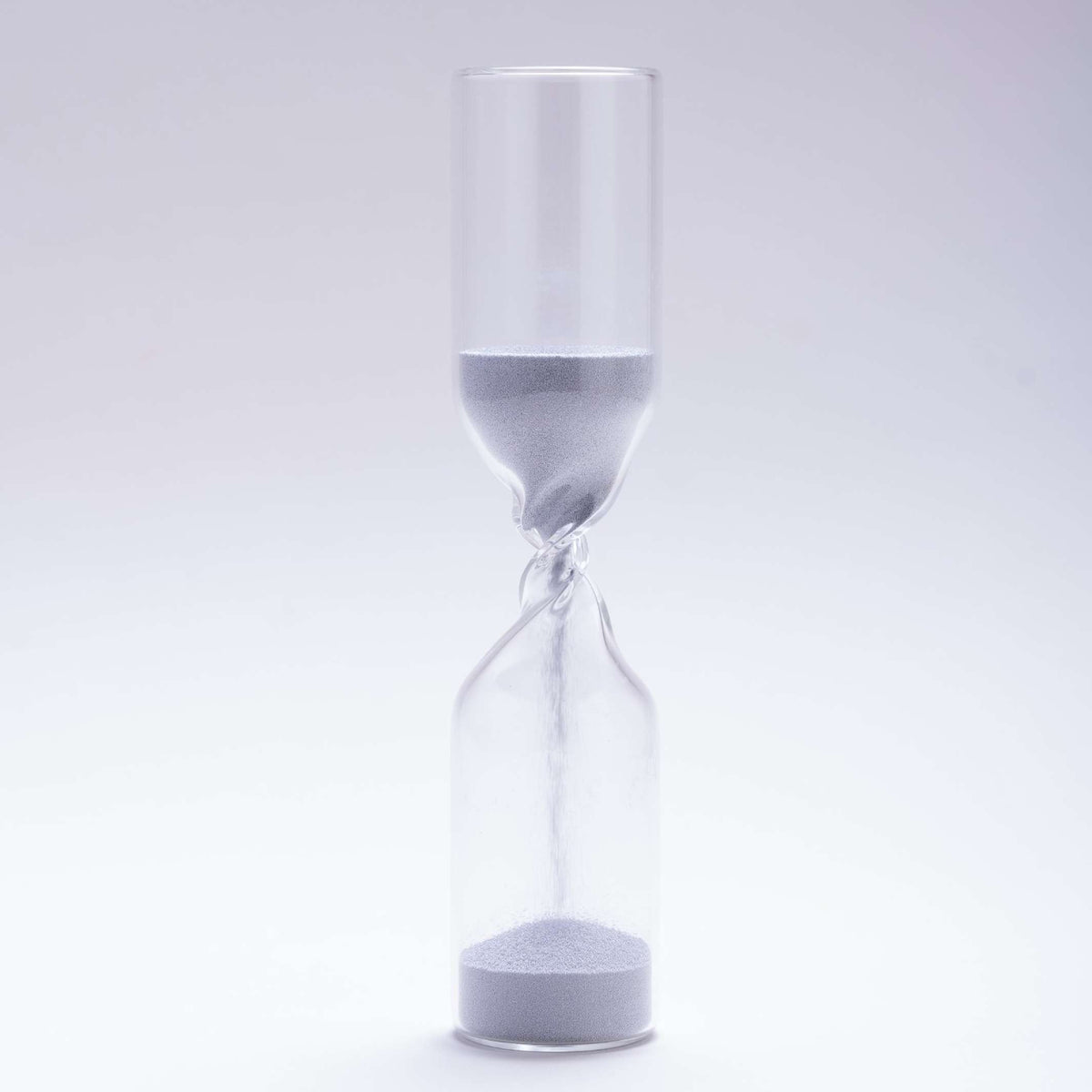 TIMELESS - meditative Sanduhr ohne Zeitmessung - mundgeblasenes Klarglas - Studio Cohaku | 100percent