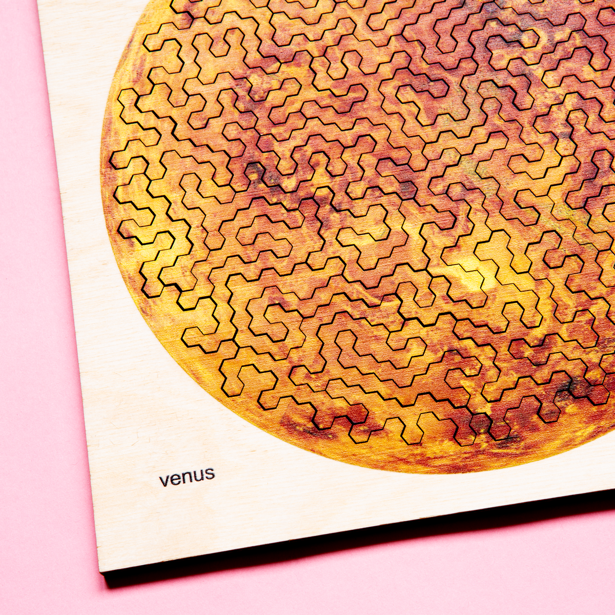 VENUS - Außergewöhnliches IQ-HOLZPUZZLE - PLANETEN-Serie - Level Schwer | Behäppi
