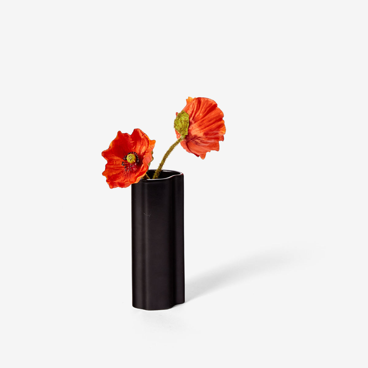 ASSEMBLY DESK VESSEL | schwarzer KÖCHER oder VASE | Alex Proba | Areaware
