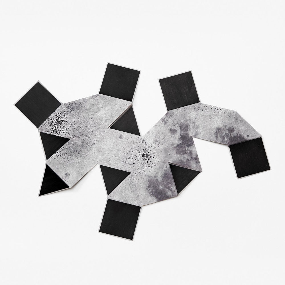 DYMAXION | pliable GLOBE | Brendan Ravenhill | Sont conscients