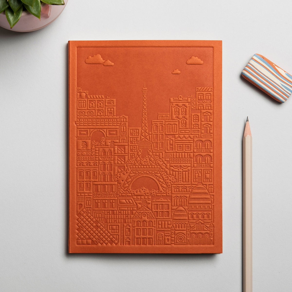 PARIS NOTEBOOK - rostfarbenes Notizbuch - 18x13 cm & 128 Seiten | the city works