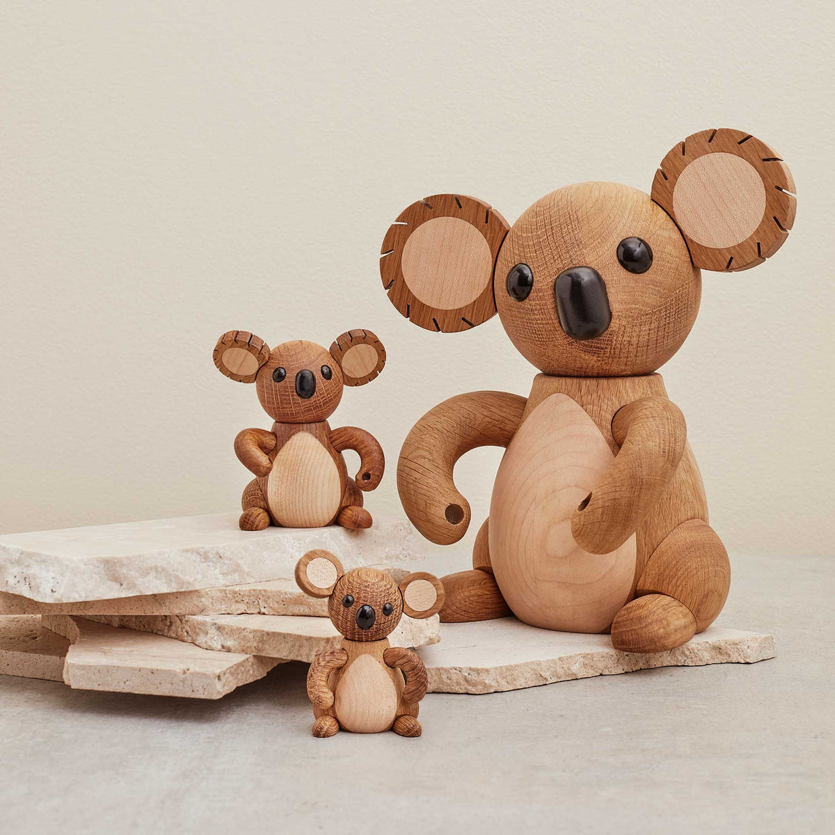 Holz-Koala Victoria Groß – Eiche · 25 cm | Spring Copenhagen