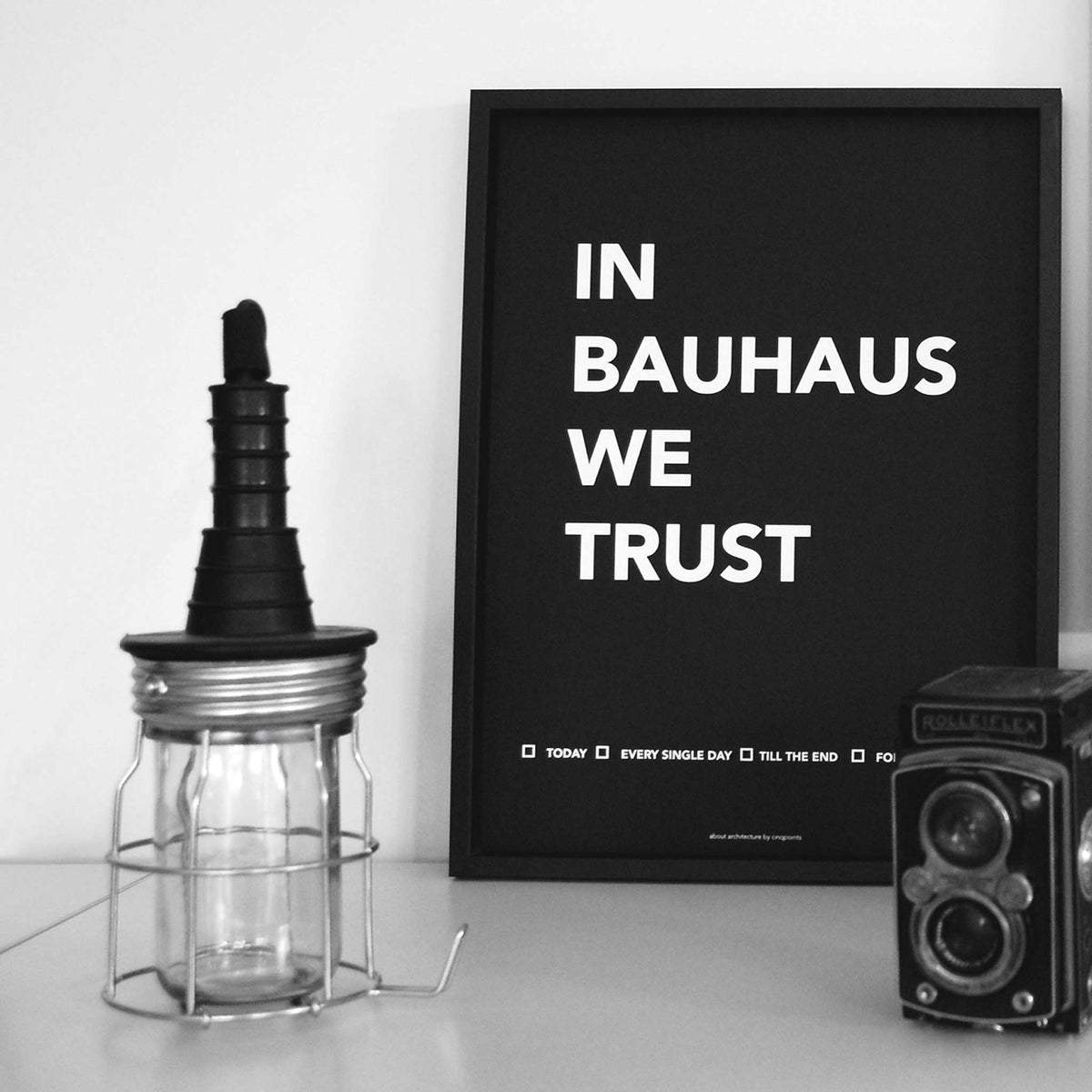 IN BAUHAUS WE TRUST | POSTER | 30x40 cm | Cinqpoints