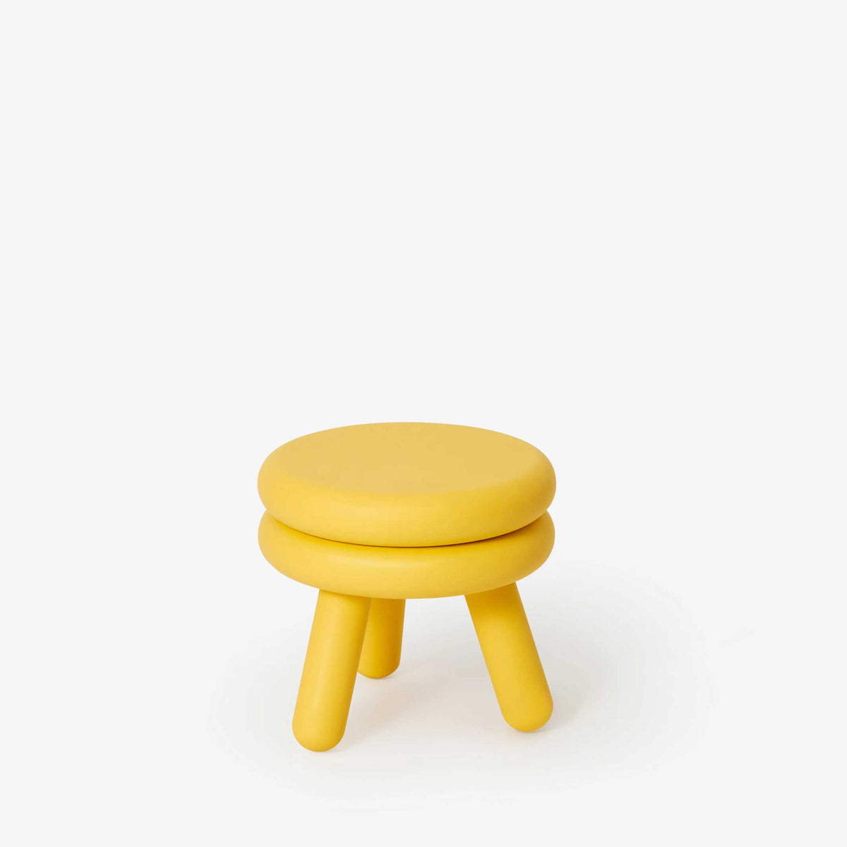 PLUMA STOOL SHORT Gelb | Kleiner Holz-HOCKER | Steven Bukowski | Areaware