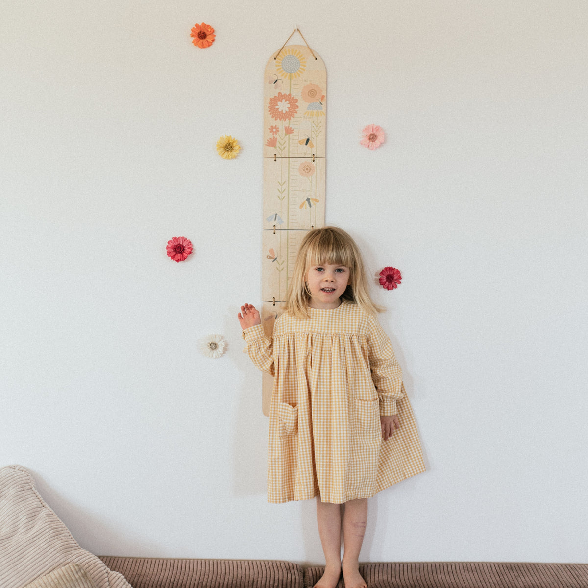 BUTTERFLIES - Kindermesslatte aus Holz - Wachstumsskala | milin