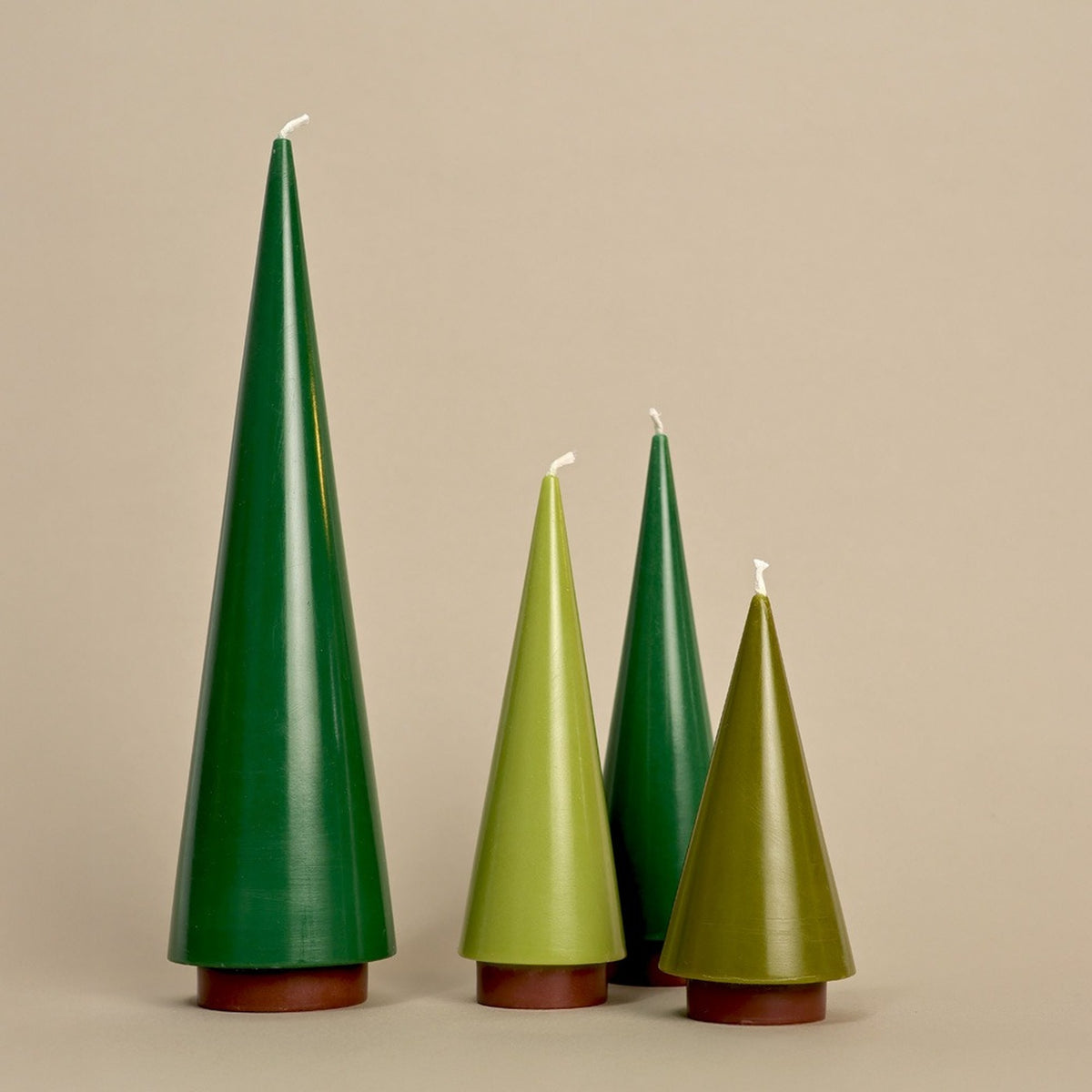 Tree Candle XL – Emerald · 22 cm | not the girl who misses much