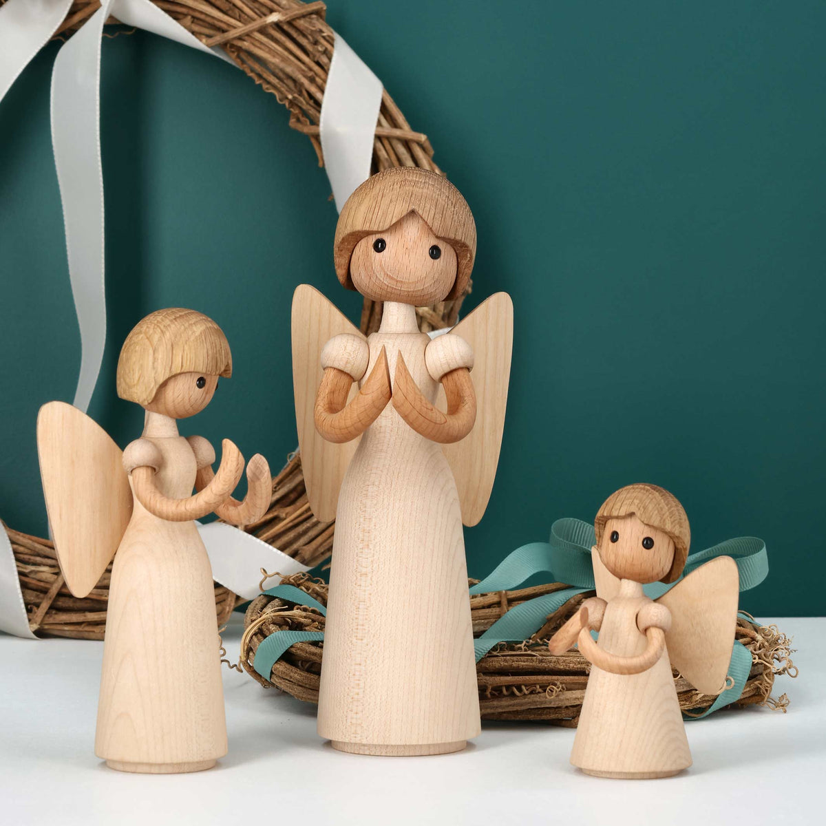 Holzengel Lucia Groß – Eiche · 20 cm | Spring Copenhagen