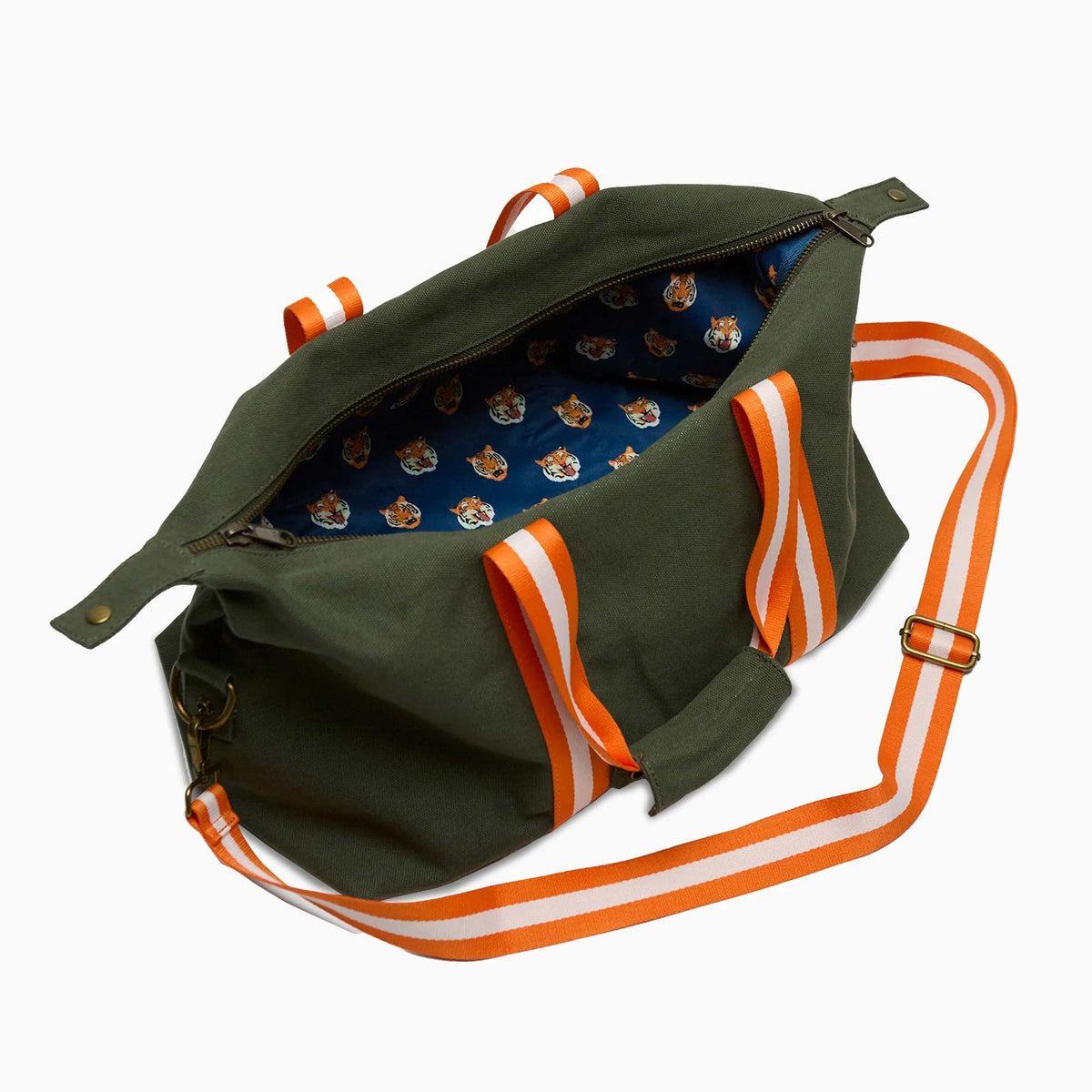 BODHI EXPLORER DUFFLE BAG - Olivgrüne Reise-Tasche aus recyceltem Segeltuchstoff 53 cm | farans