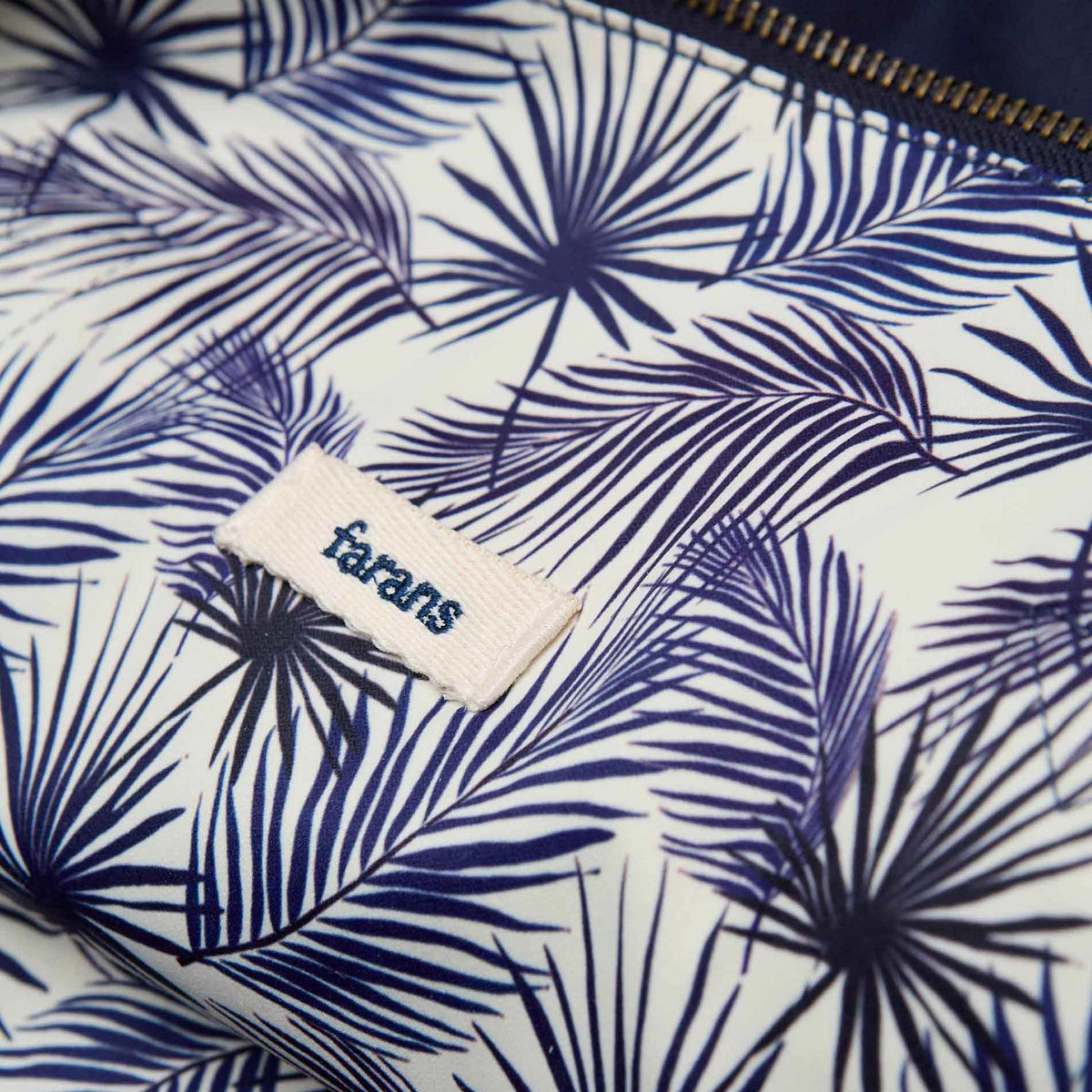 BODHI EXPLORER DUFFLE BAG - Navyblaue Reise-Tasche aus recyceltem Segeltuchstoff 53 cm | farans