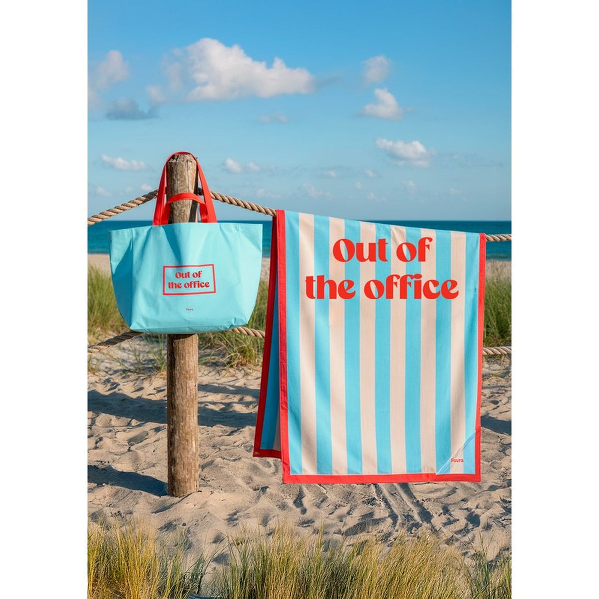 Strandtuch "Out of Office" – Mikrofaser · 180 × 100 cm | Fisura