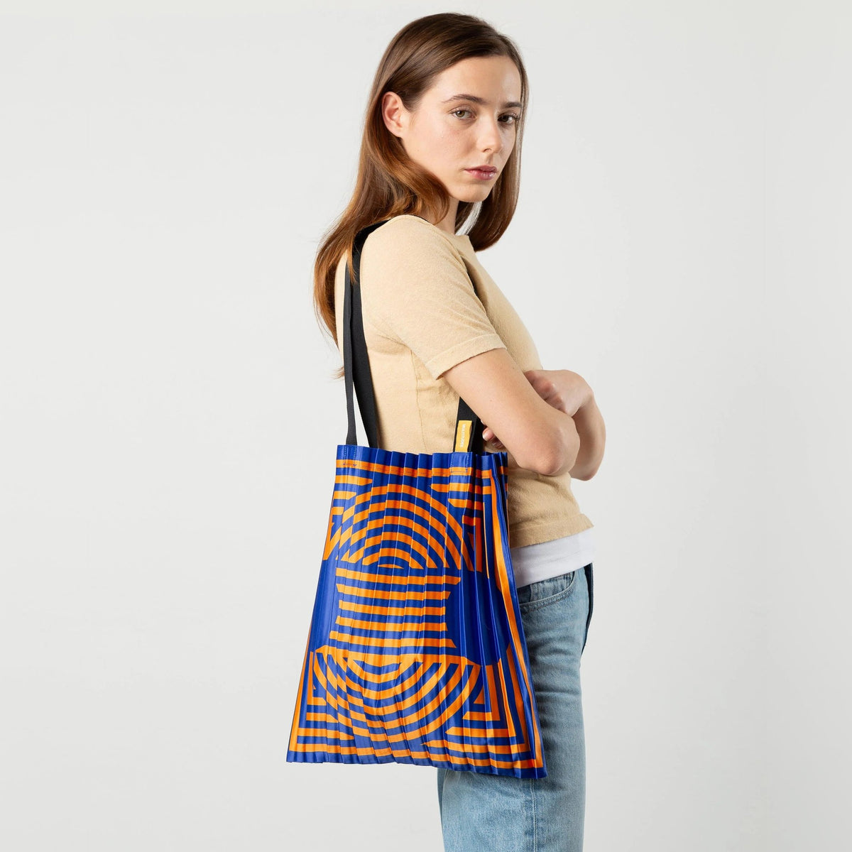 Tote Bag Marzamemi – Plissee-Satin · 40 × 48 cm | Multitudes