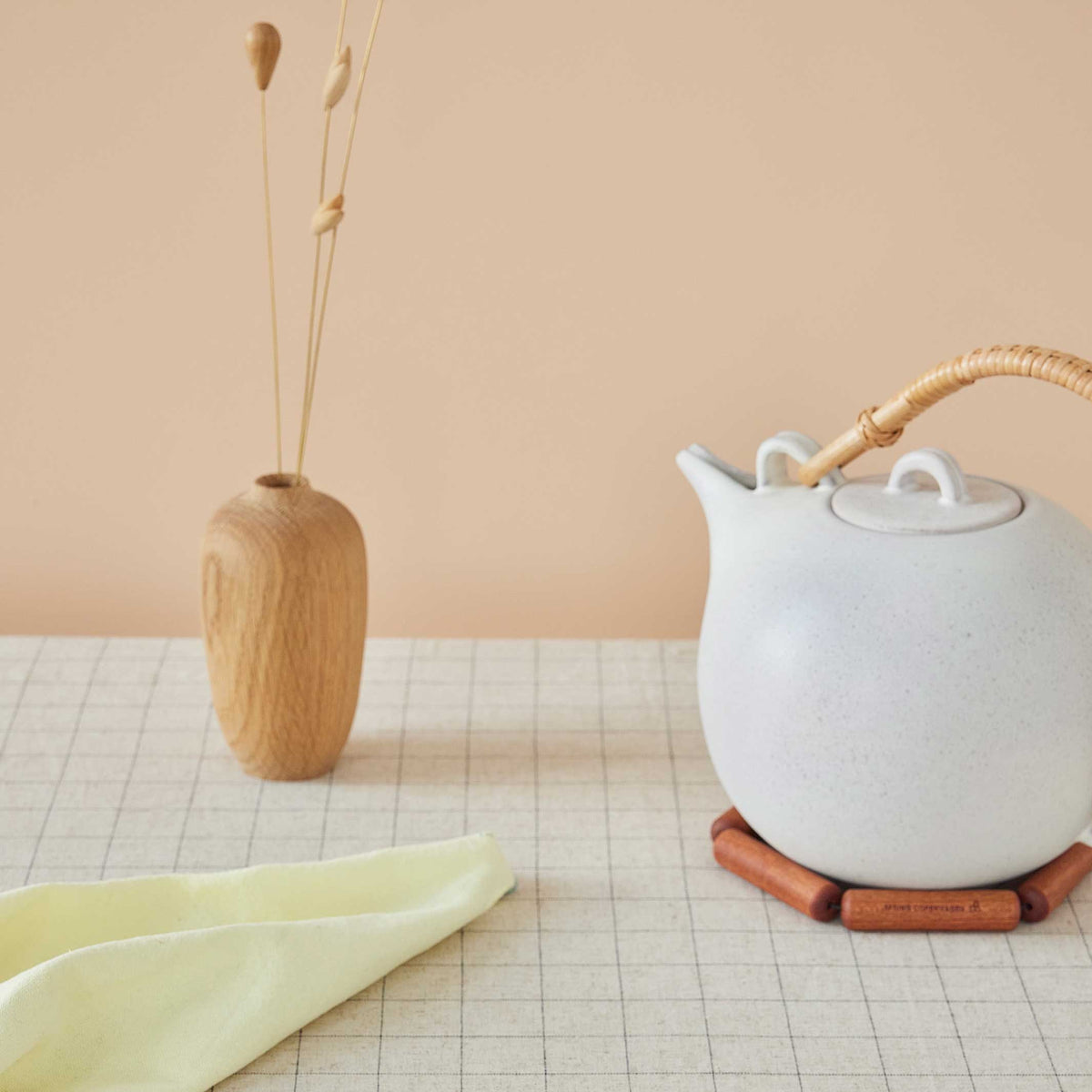 BLOOM - petit vase en bois - 12 cm de hauteur | mencke&amp;vagnby | Printemps Copenhague