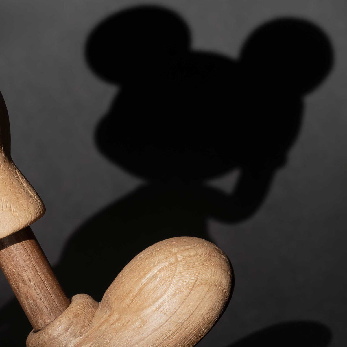 Holzfigur Mickey Mouse Klein – Eiche · 15,5 cm | boyhood × Disney