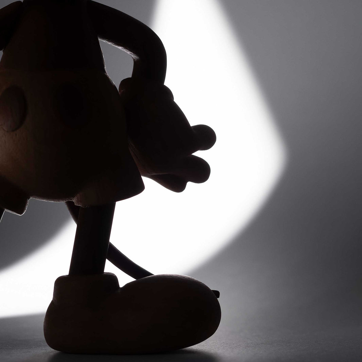 Holzfigur Mickey Mouse Klein – Eiche · 15,5 cm | boyhood × Disney