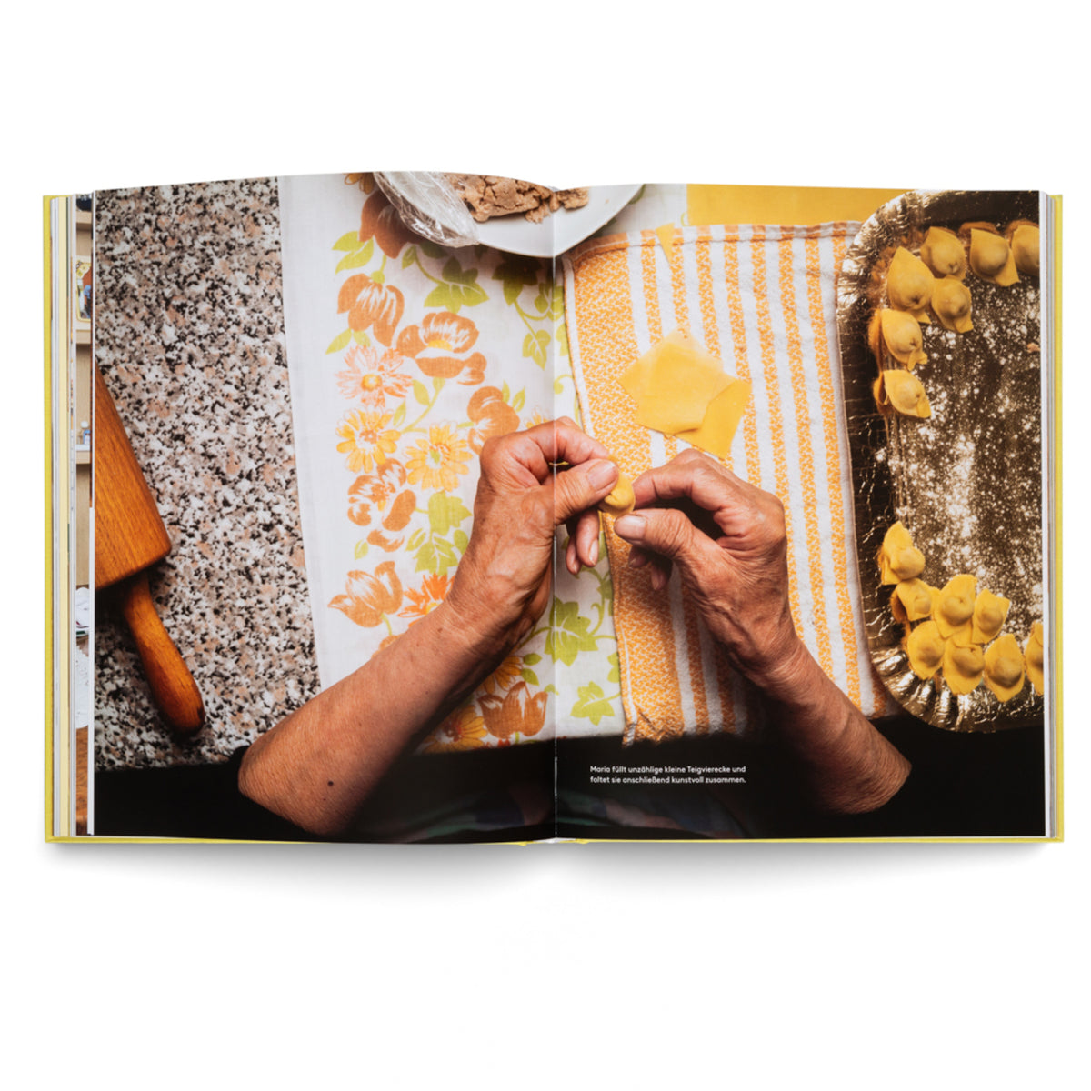 Kochbuch "Cucina Closed" – Hardcover | Gestalten