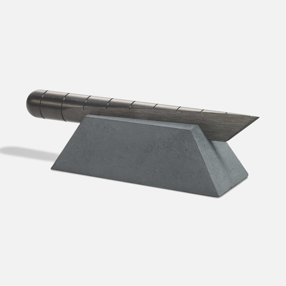 Messerablage Desk Knife Plinth – Beton · 8,9 cm | Craighill