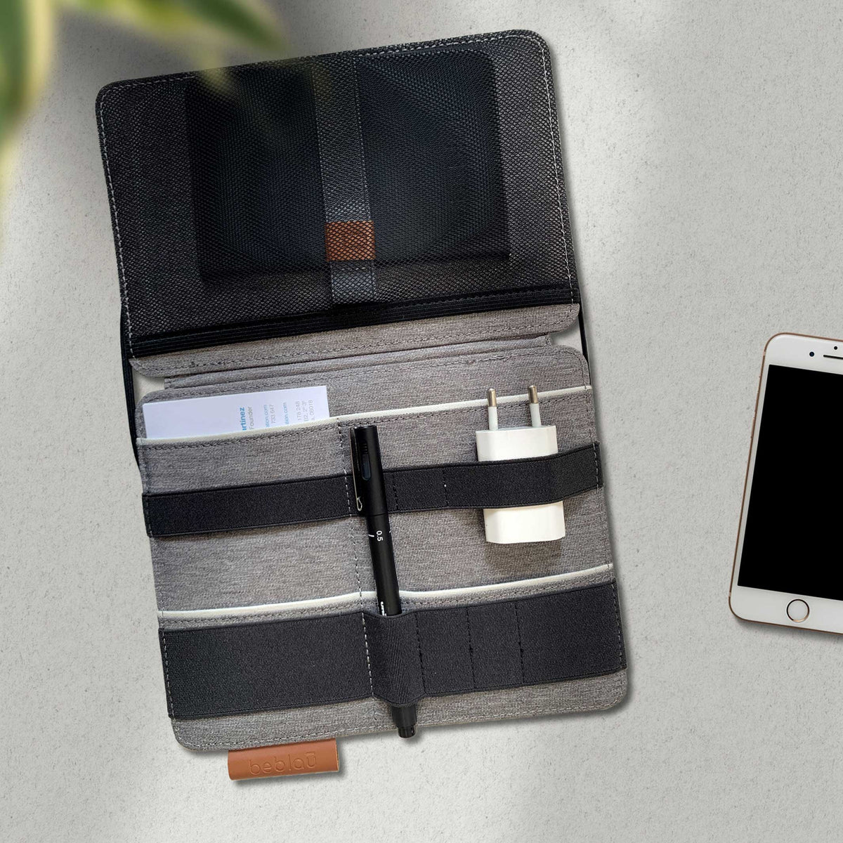 FOLD | 2-IN-1 tragbarer Schreibtisch-ORGANIZER | 30x21 cm | beblau