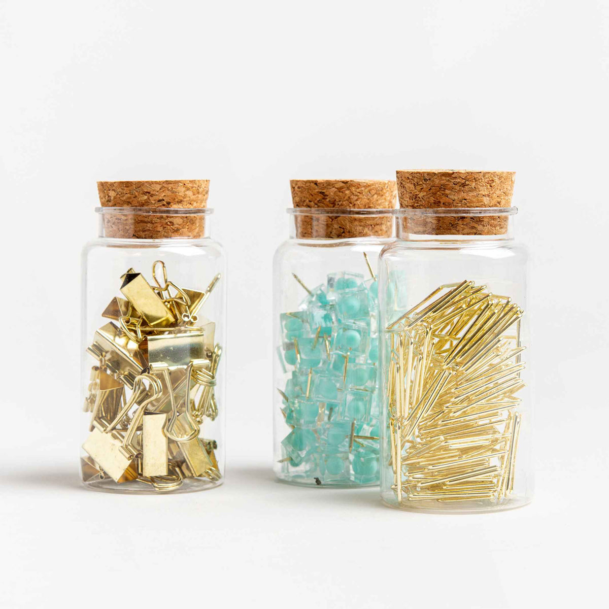 GEO PAPER CLIPS - 50 trombones dans un pot en verre - Or | Quelque part