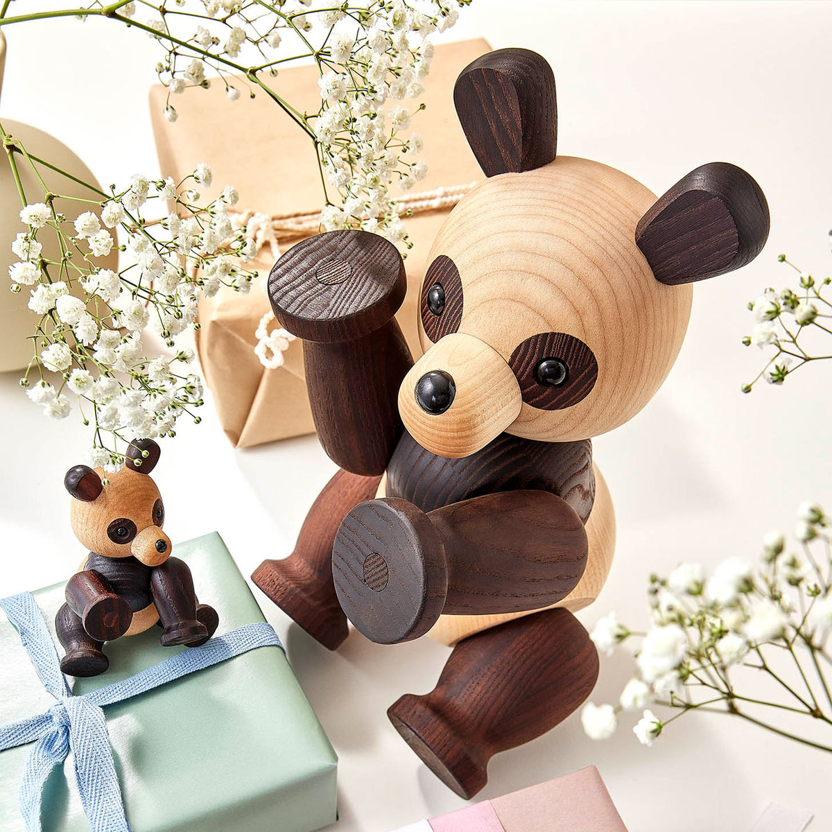 Holzfigur Lotus Extra Large – Panda | Spring Copenhagen