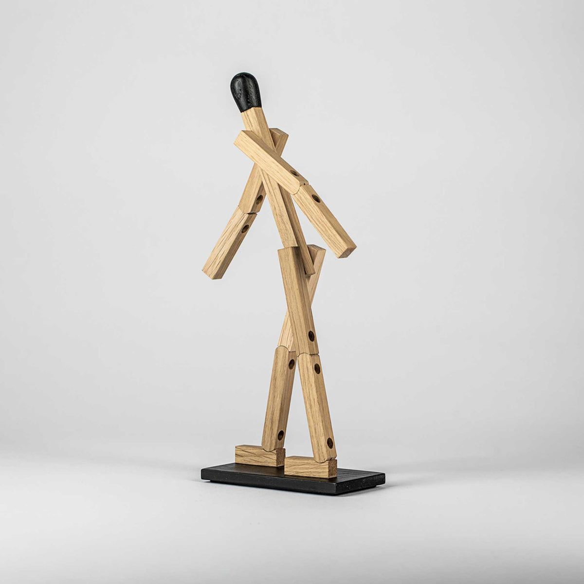 Holzfigur "Match Man" – Eiche | Jakob Burgsø · boyhood