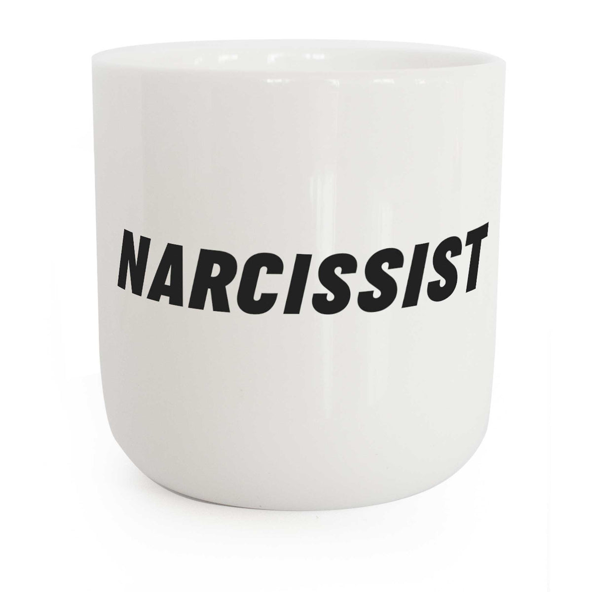 NARCISSIST | weisser Kaffee- & Tee-BECHER mit schwarzer Typo | Attitude Serie | PLTY