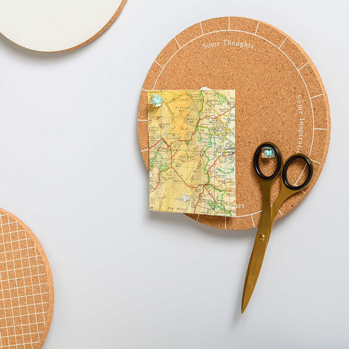 CIRCLE BULLETIN BOARDS - Pinnwand aus Kork | Somewhere